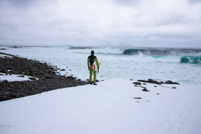 Increíbles fotos y video de Surf en el Polo Norte