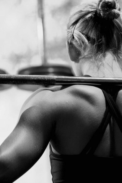 Las chicas del gym levantan más pesas que tú