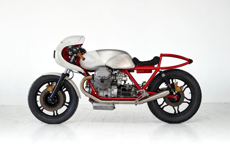 Preciosa Moto Guzzi Le Mans del 81 reconstruida