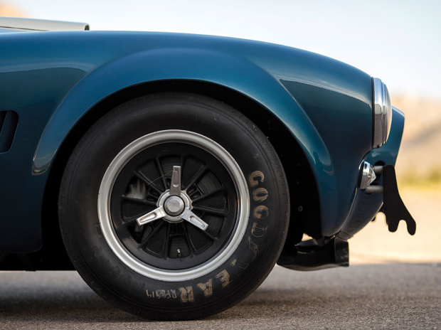 Para un genial fin de semana Shelby 289 Cobra de 1964