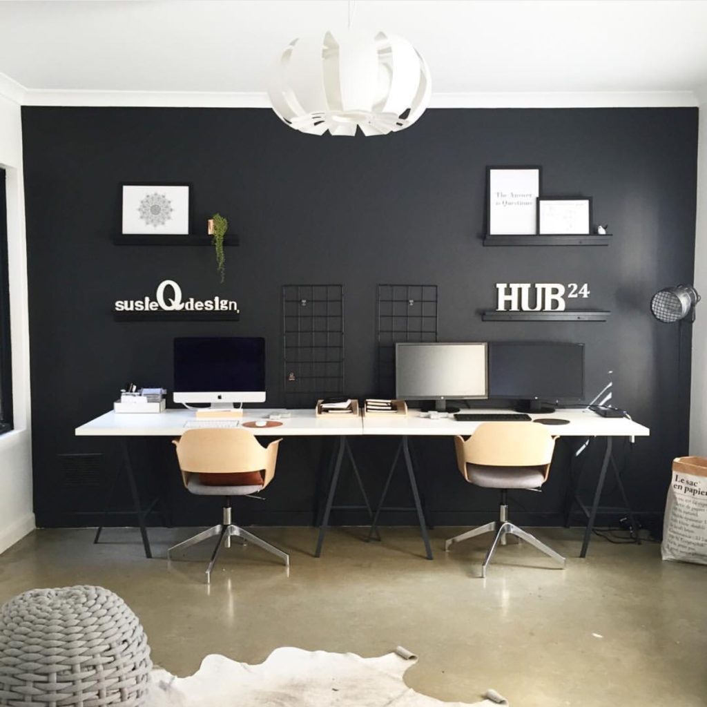 Diseño de Interiores: El centro de toda oficina está en el escritorio #61 - Negro