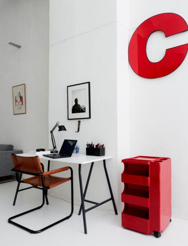 Inspiración y diseño de interiores para oficinas en el hogar #70