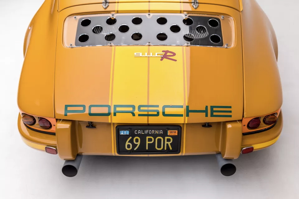 Viernes para llevarte este Porsche 911 a la carretera