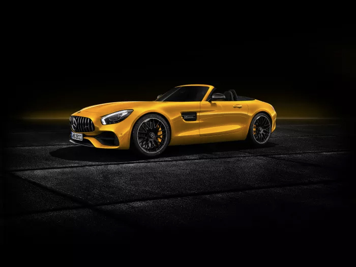 La combinación perfecta ente lujo y poder AMG GT S Roadster de Mercedes