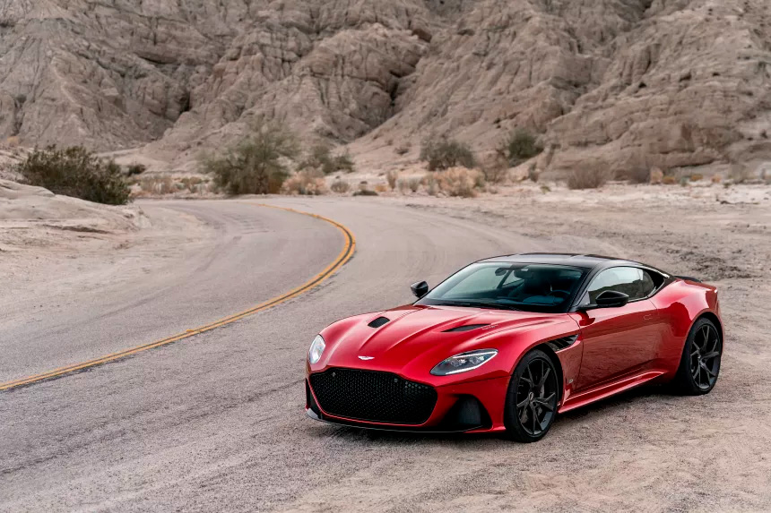 Aston Martin DBS Superleggera, nuevo e impresionante