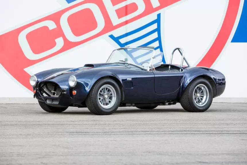 Clásico vuelto a la vida Shelby 427 de 1965