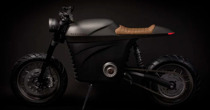 Tarmform una moto eléctrica con un look clásico