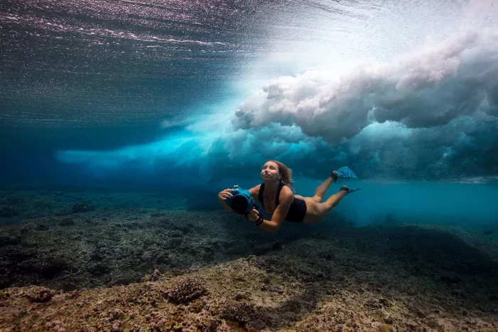 Genial sesión fotográfica bajo el agua
