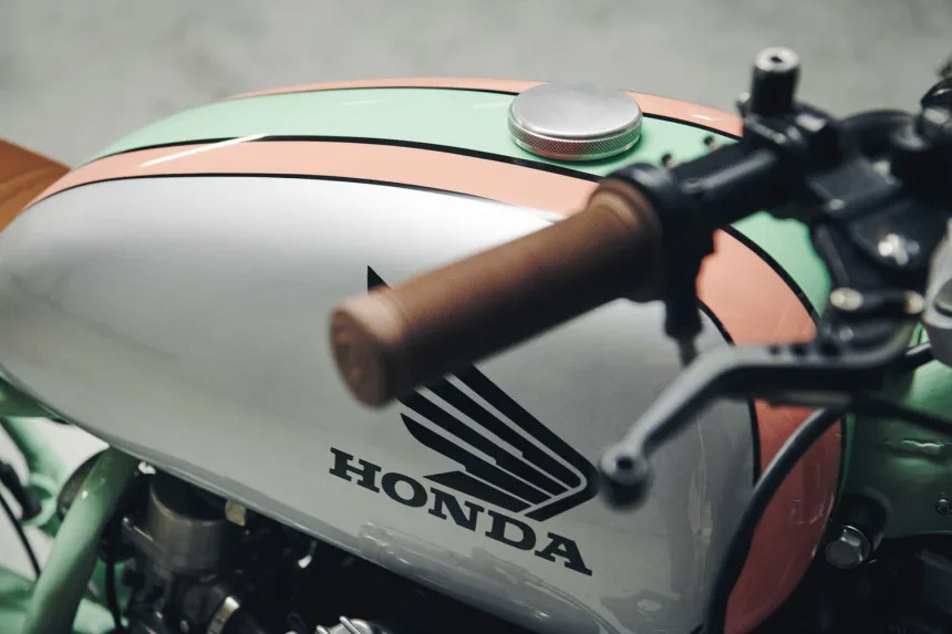 Honda CX650 reconstruida y lista para dominar el mundo