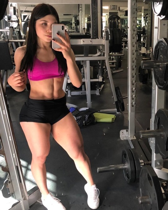 Sólo lo más sexy del gimnasio para motivar tus entrenamientos