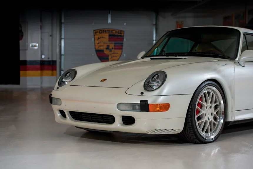 Elegante, deportivo y clásico Porsche 911 Turbo Coupe de 1997