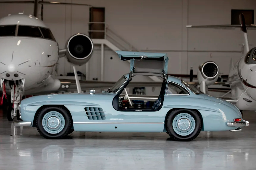 Volar con un Mercedes-Benz 300SL de 1957