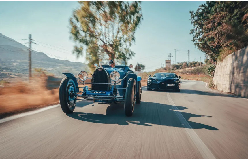 Bugatti Type 35 Vs Bugatti Divo