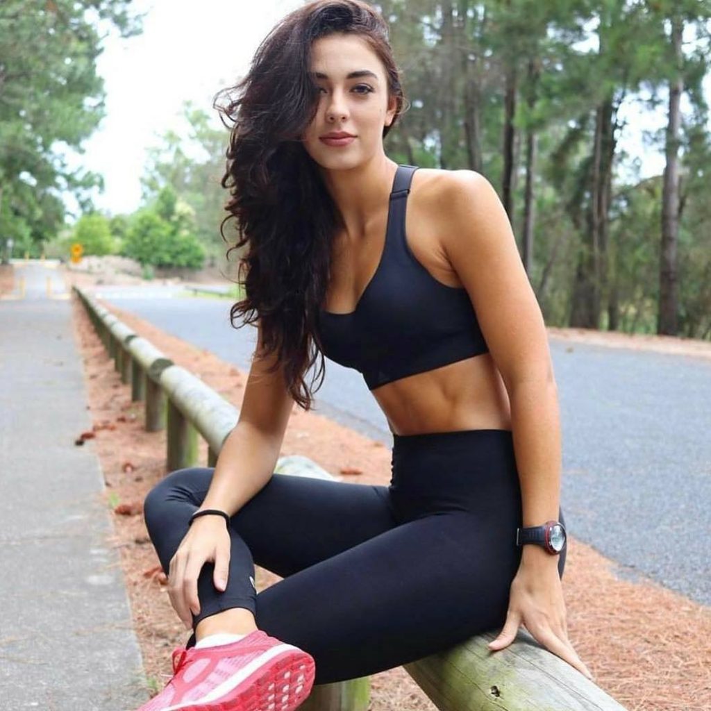 Puedes encontrar los post anteriores a: “Entrena con las mujeres más fit” aquí: Mundo fitness para motivar Inspiración para entrenar duro Motivación sensacional para que entrenes Gym life con todas las ganas