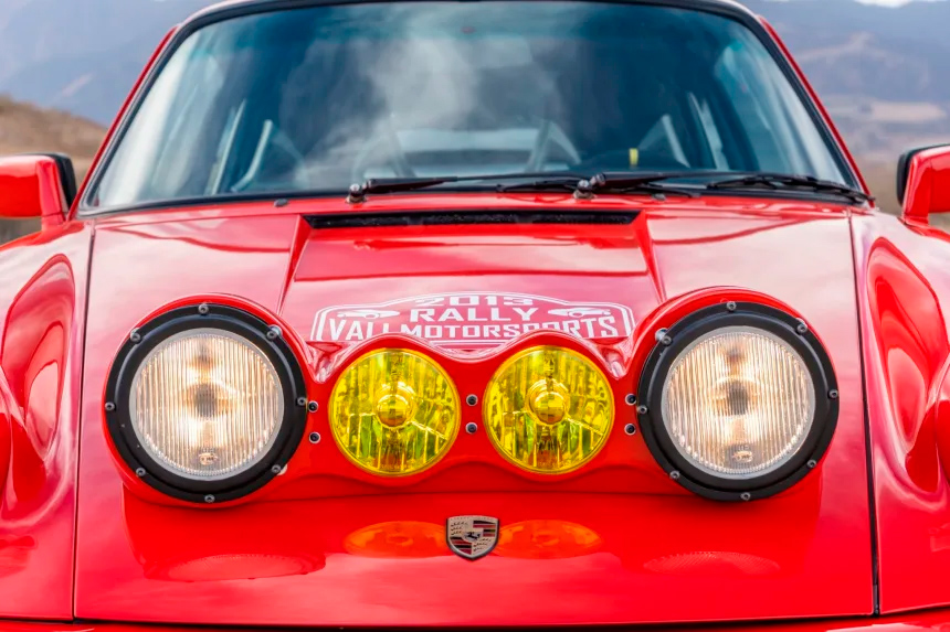 Porsche 911 Carrera de 1985 versión Rally