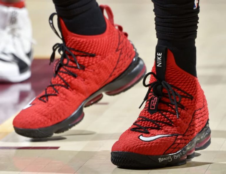 lebron 15 red