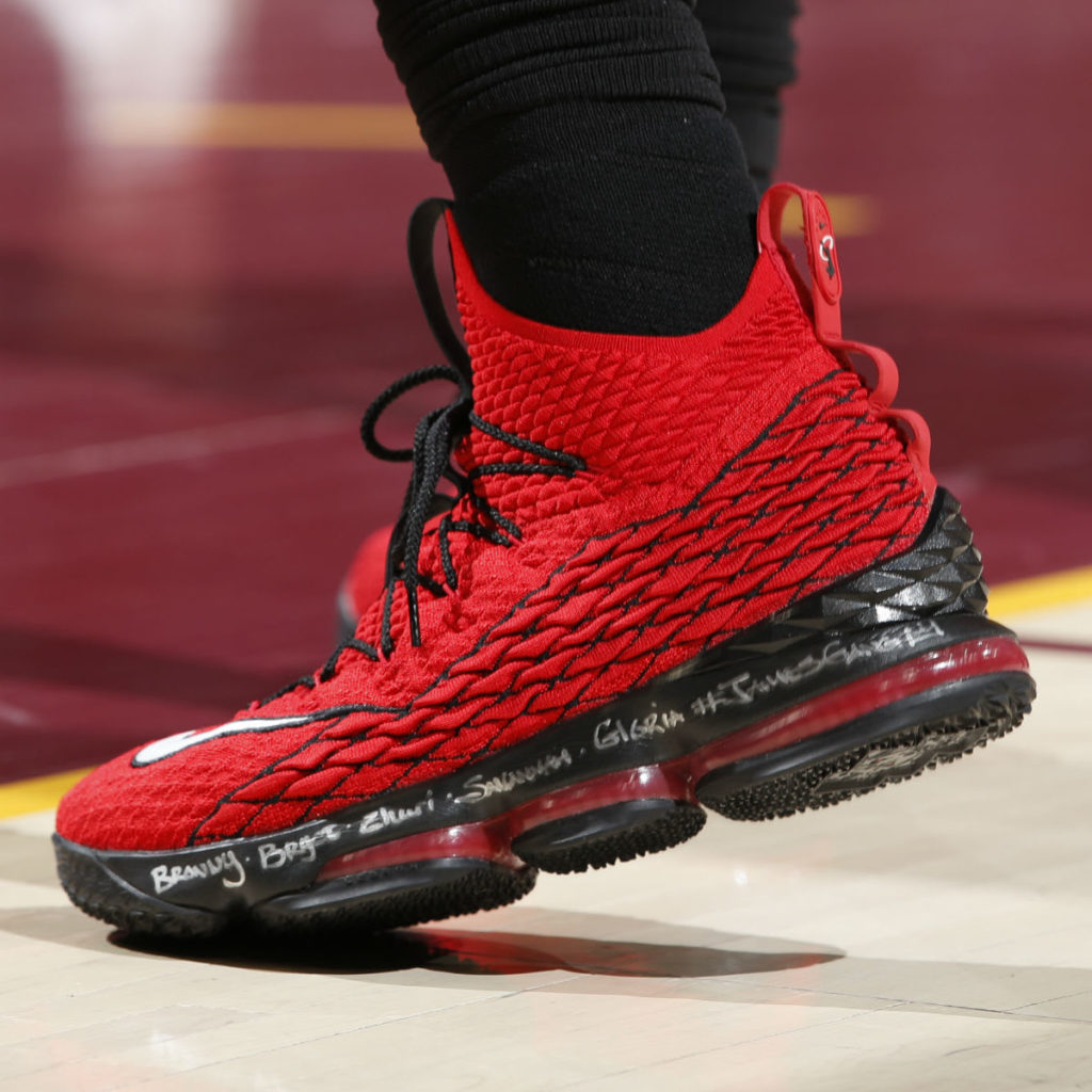 lebron 15 red